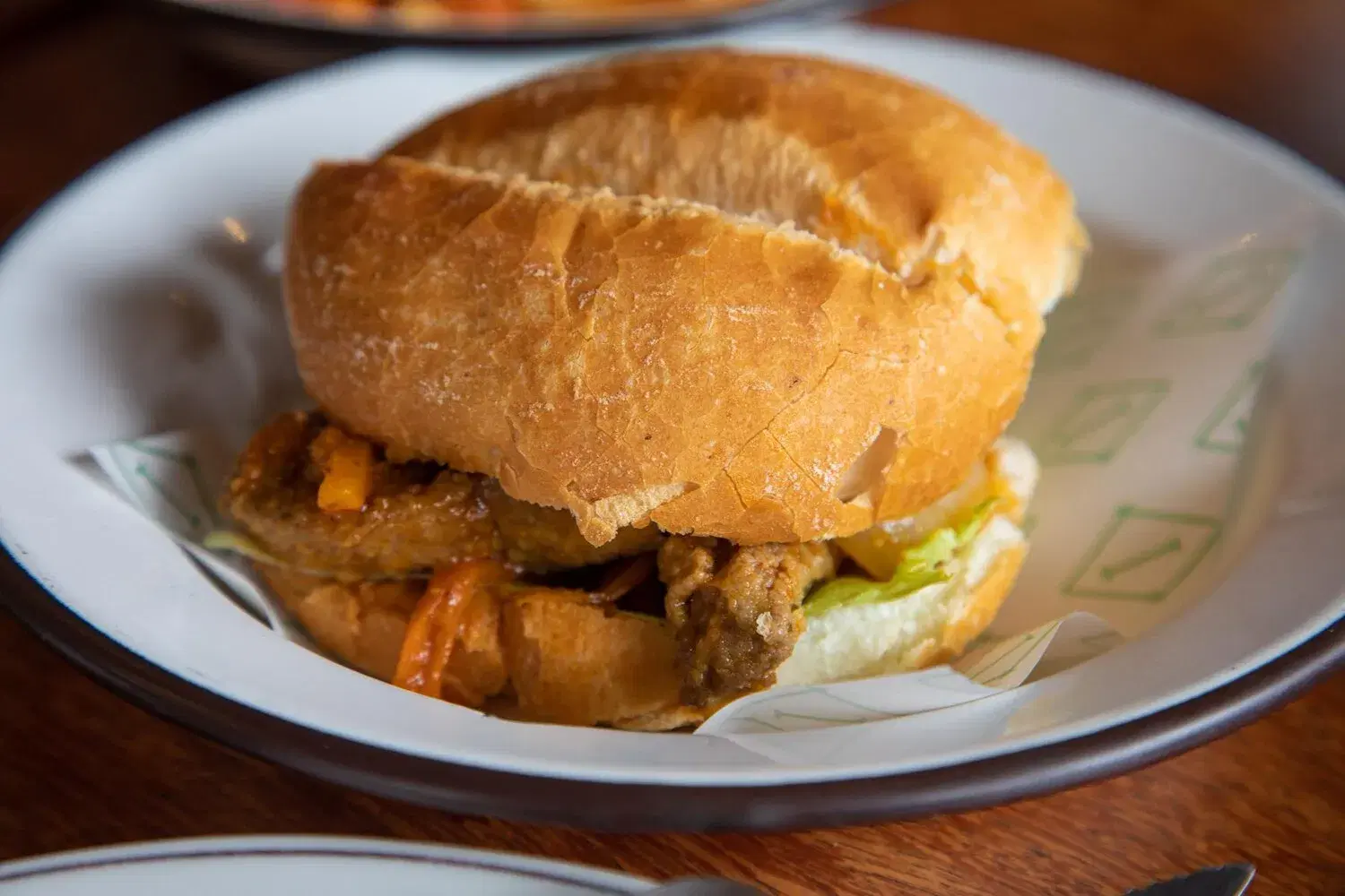 Bifanas Bifanas https://4kym48m6w0dj35od.public.blob.vercel-storage.com/dishes/internal/bifanas-1759419529024.webp